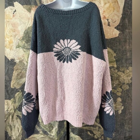 NWT Free People In Bloom Sweater Size Large - Picture 6 of 8